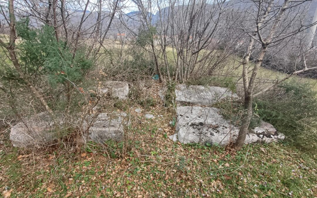 Dosad najveće otkriće Fondacije: Neevidentirana nekropola sa 102 stećka u Podgoranima